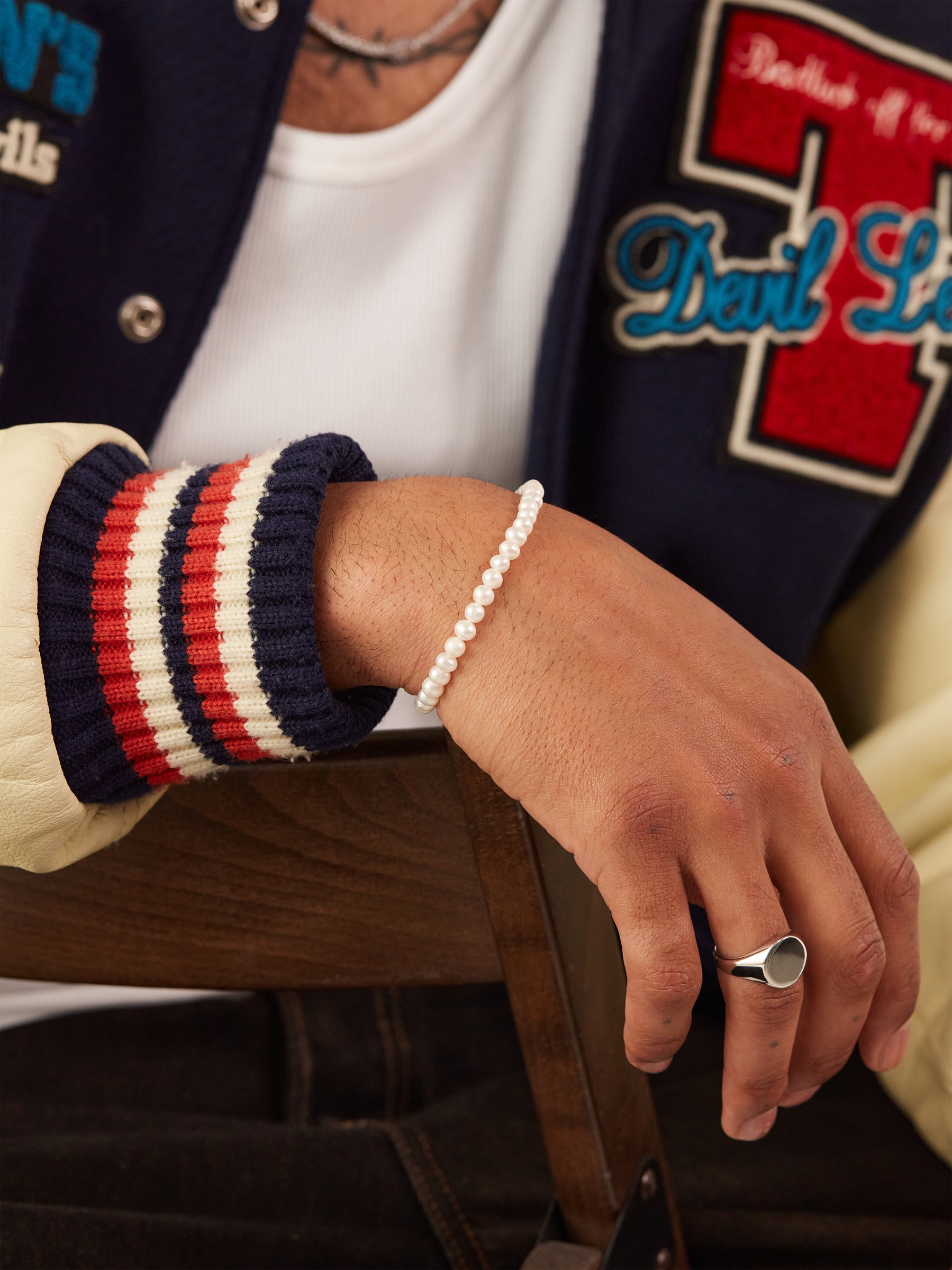 White Pearl Bracelet S