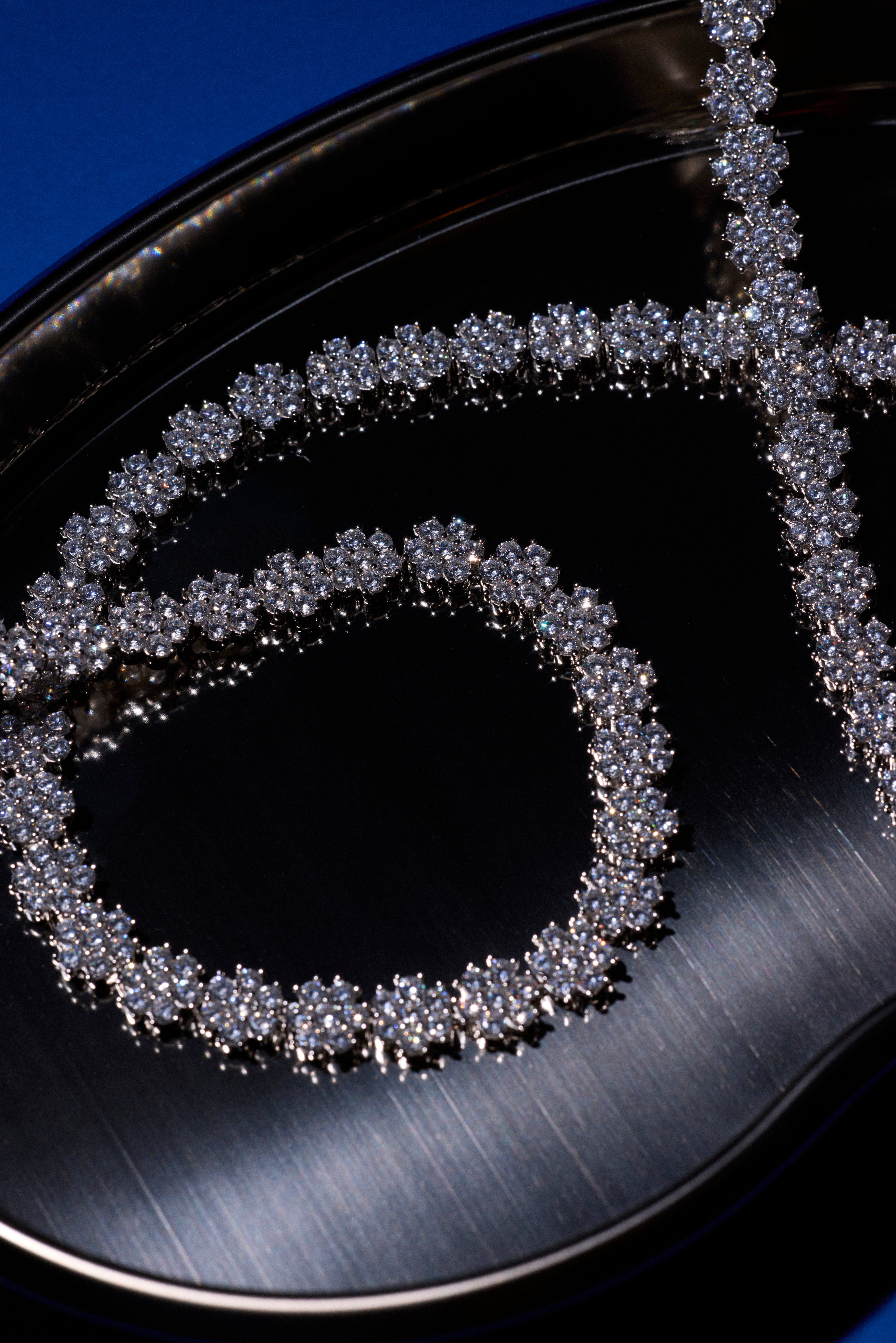 White Daisy Tennis Chain