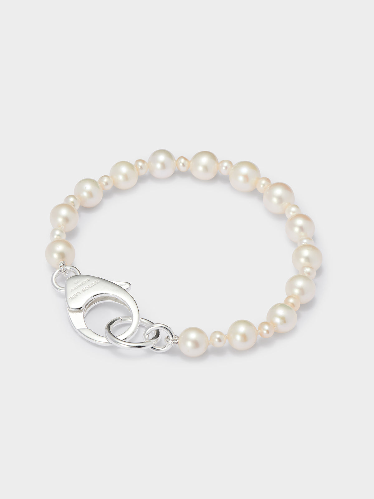 SS23 White Pebbles Pearl Bracelet