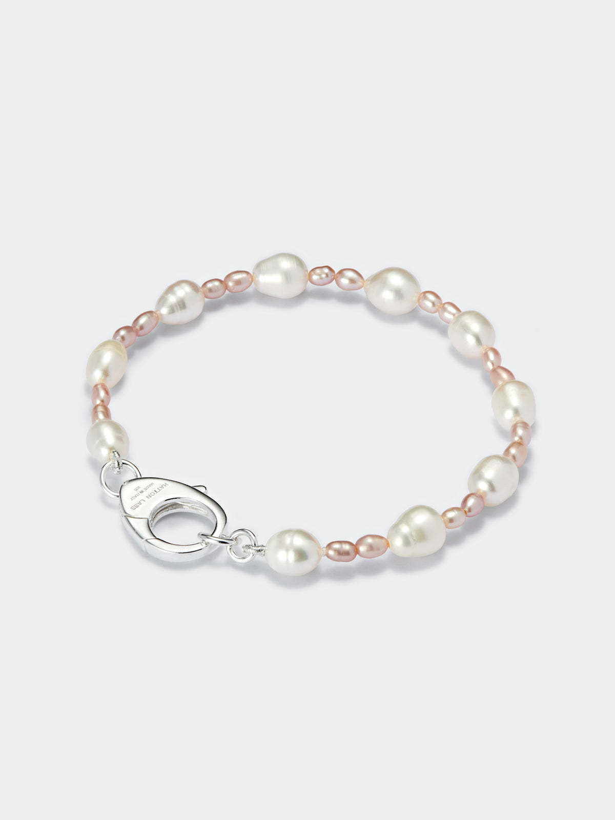AW23 Pink & White Oval Pearl Bracelet