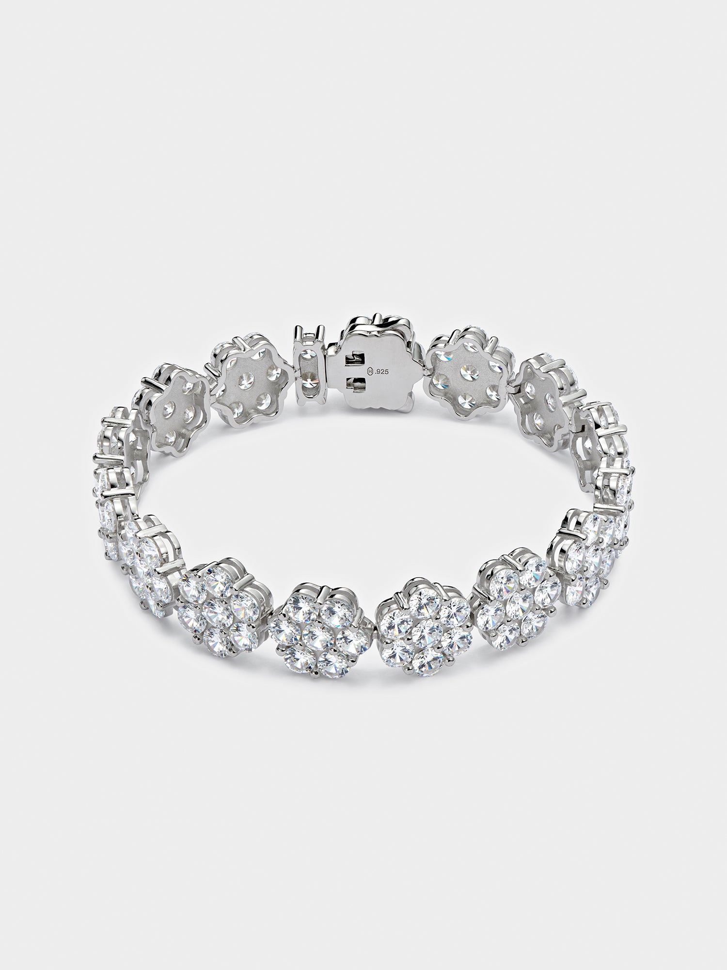 White Daisy Tennis Bracelet M