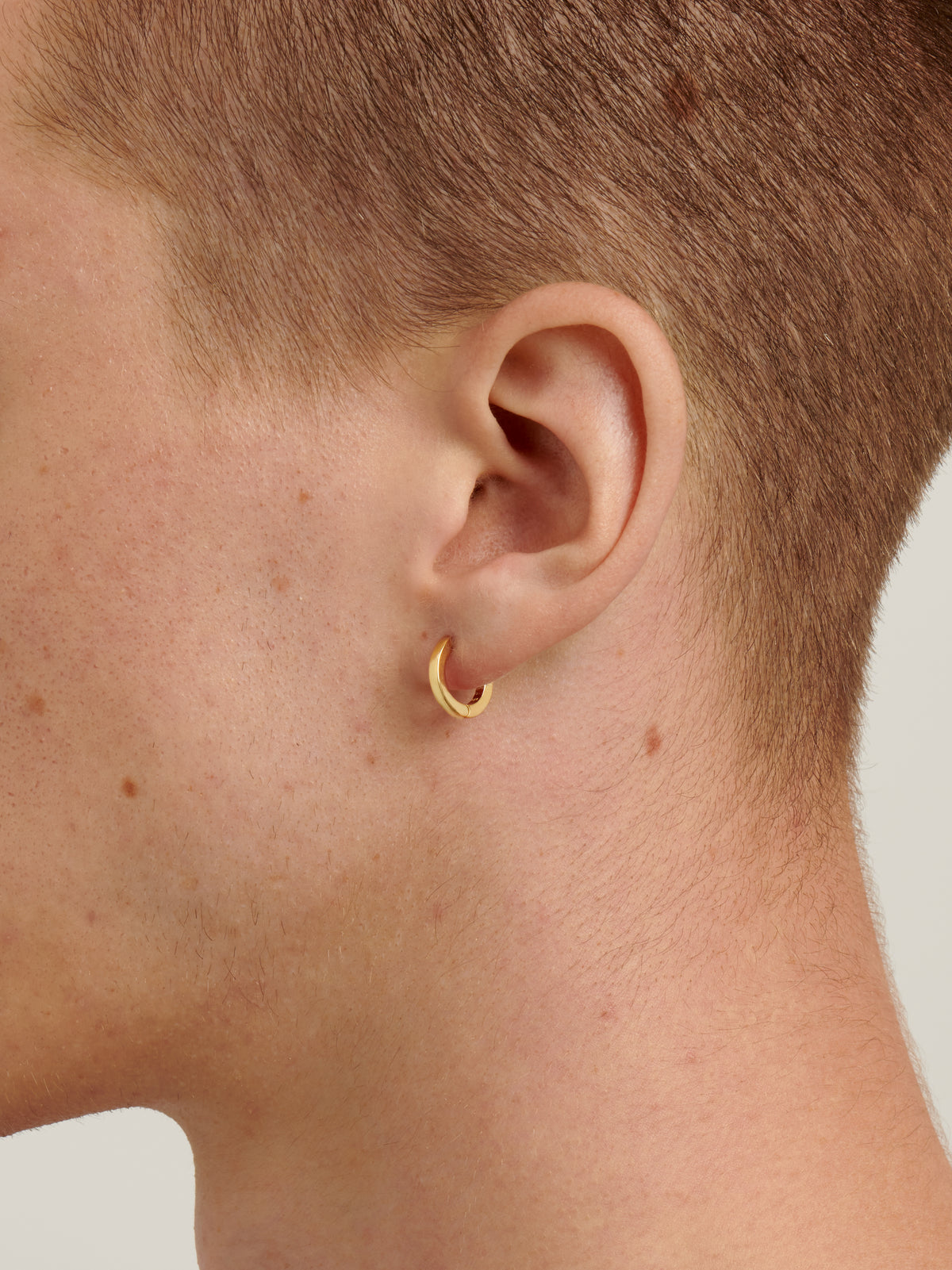AW23 Gold Small Edge Hoop Earrings