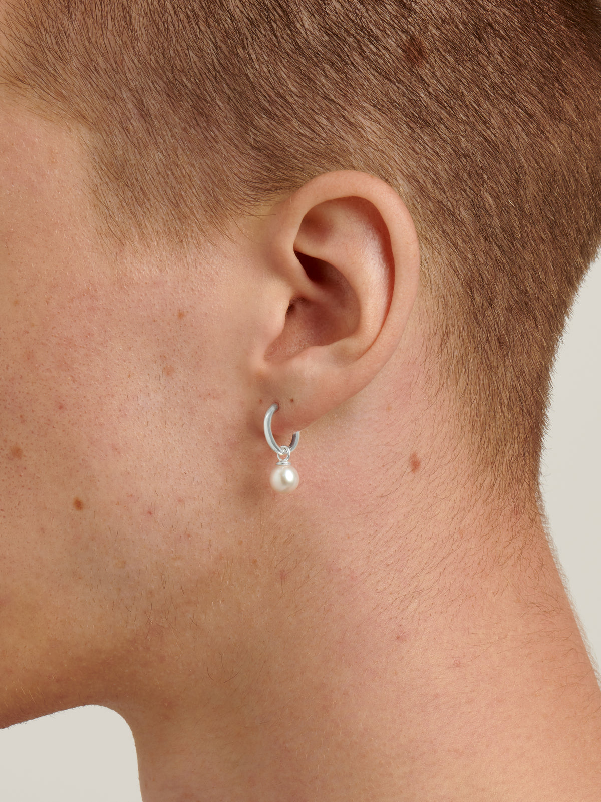 AW23 White Pearl Hoop Earrings