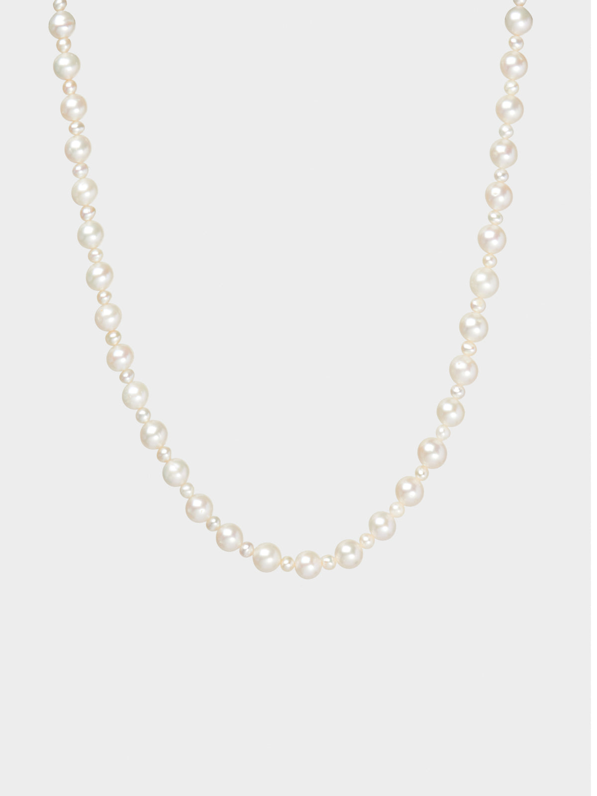 SS23 White Pebbles Pearl Chain